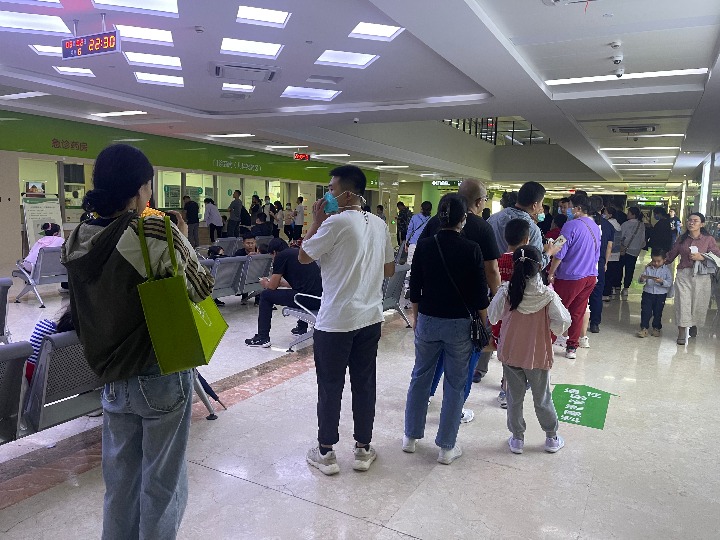雷雨天气过敏患者骤增 该如何应对“雷暴哮喘”？