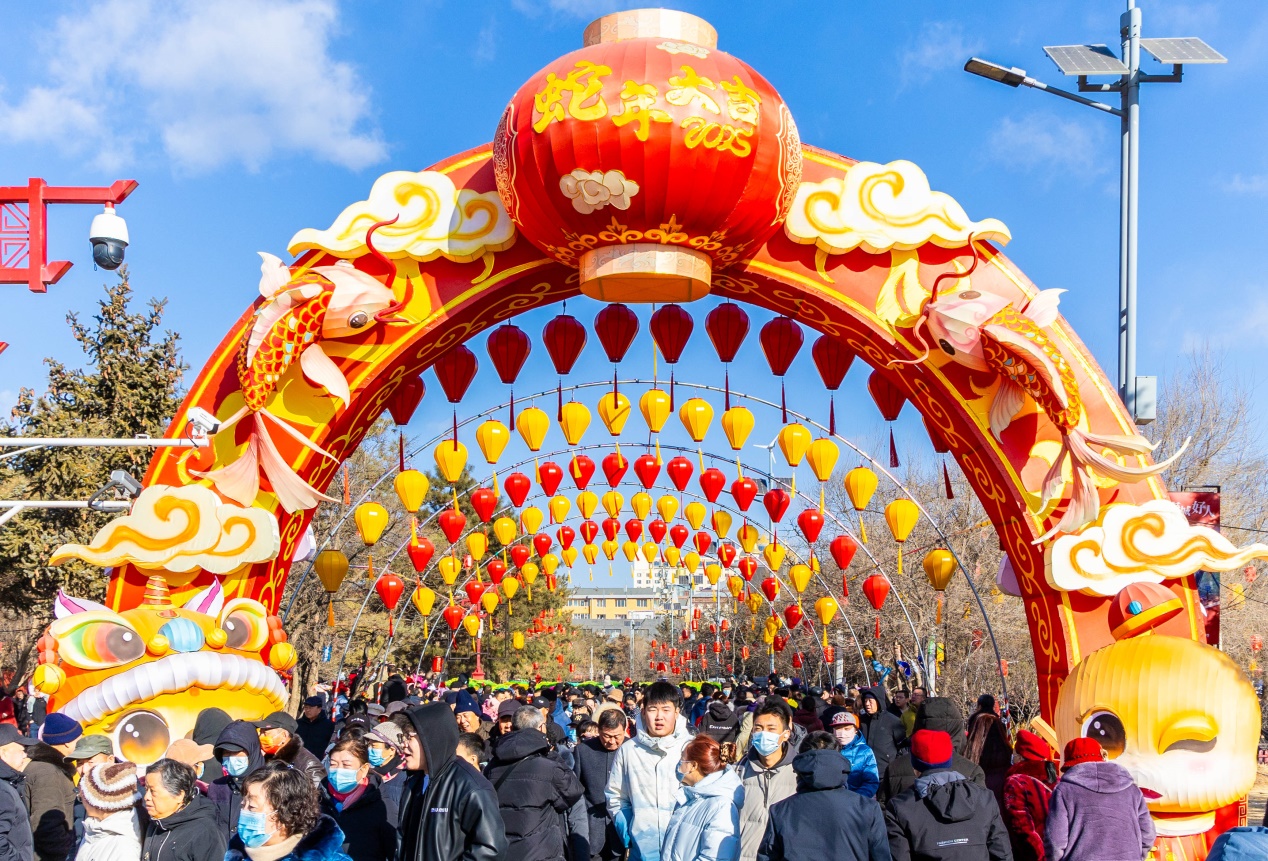 呼和浩特：正月里来闹新春