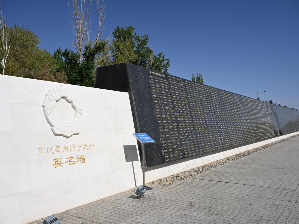 发射塔架下永远年轻的守望者