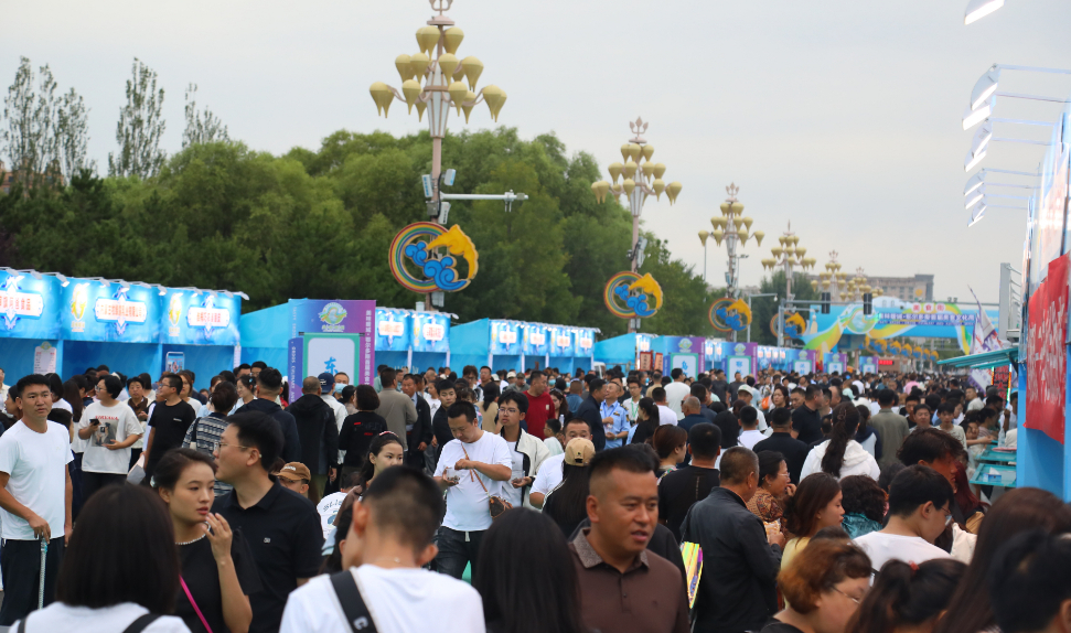 鄂尔多斯首届美食文化周启动 打造舌尖上的盛宴