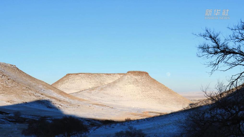 内蒙古：锡林光影 平台映月