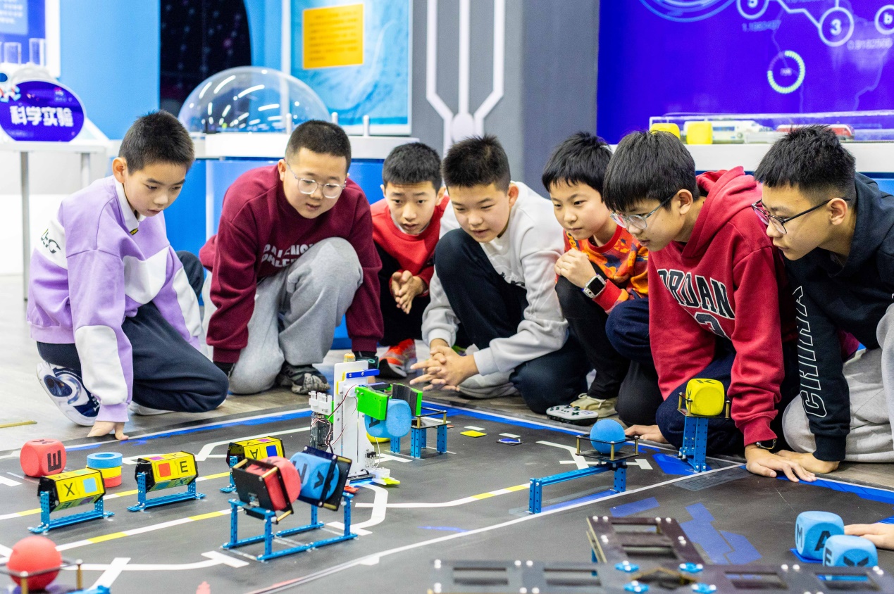 呼和浩特：乐享科技寒假