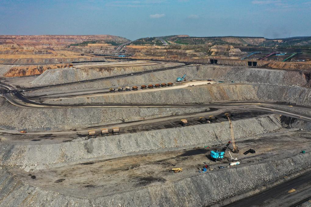 内蒙古加足马力做好现代能源经济大文章