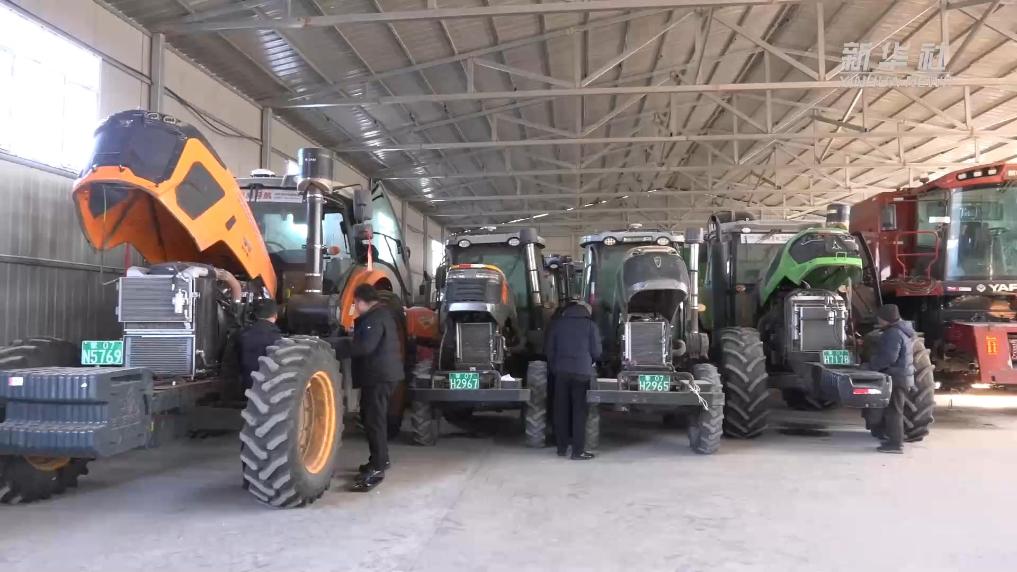 内蒙古莫旗：检修农机 推广农技 全力护航春耕备耕