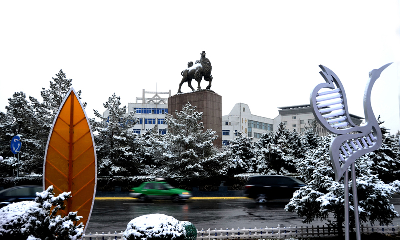 巴彦浩特镇 -- 阿拉善