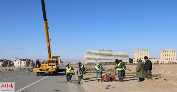 巴彦浩特丁香生态公园景观工程复工 -- 阿拉善