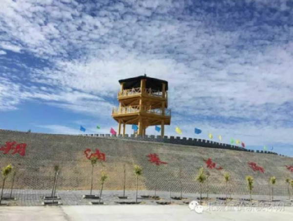 怀朔镇：白天登高望远赏大地油画 晚上秀美村庄观精彩演绎