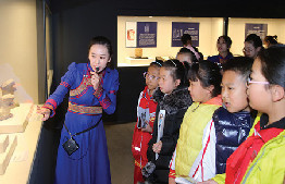 “古蜀探秘——三星堆、金沙遺址出土文物菁華展”