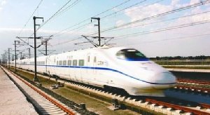 内蒙古首条跨区域动车组列车运行线路竣工通车