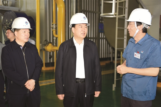 张院忠调研督查《大气污染防治法》贯彻执行情况