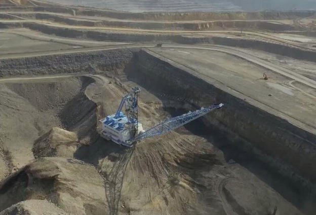 接续奋斗 久久为功