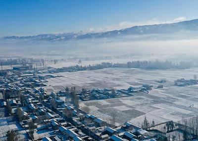 飞瞰大凉山雪景