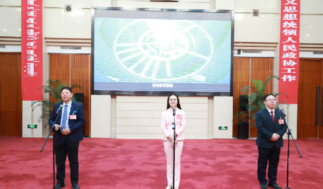 内蒙古两会“委员通道”开启 “言值”中触摸民生温度