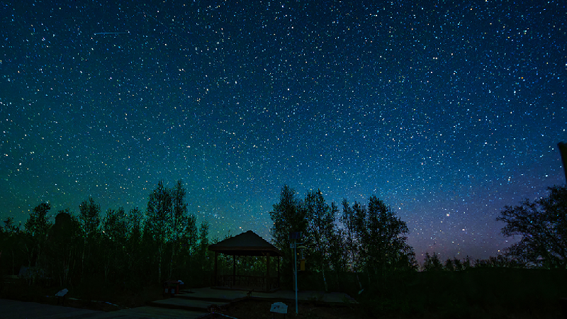 五月 看大兴安岭唯美星空